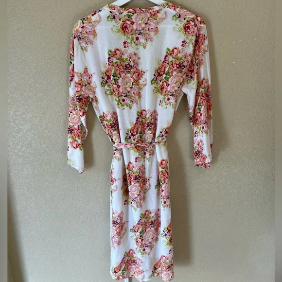 Floral Women's Feminine Robe 3/4 Length One Size SuperSoft Tie-Waist Lightweight - Picture 5 of 5